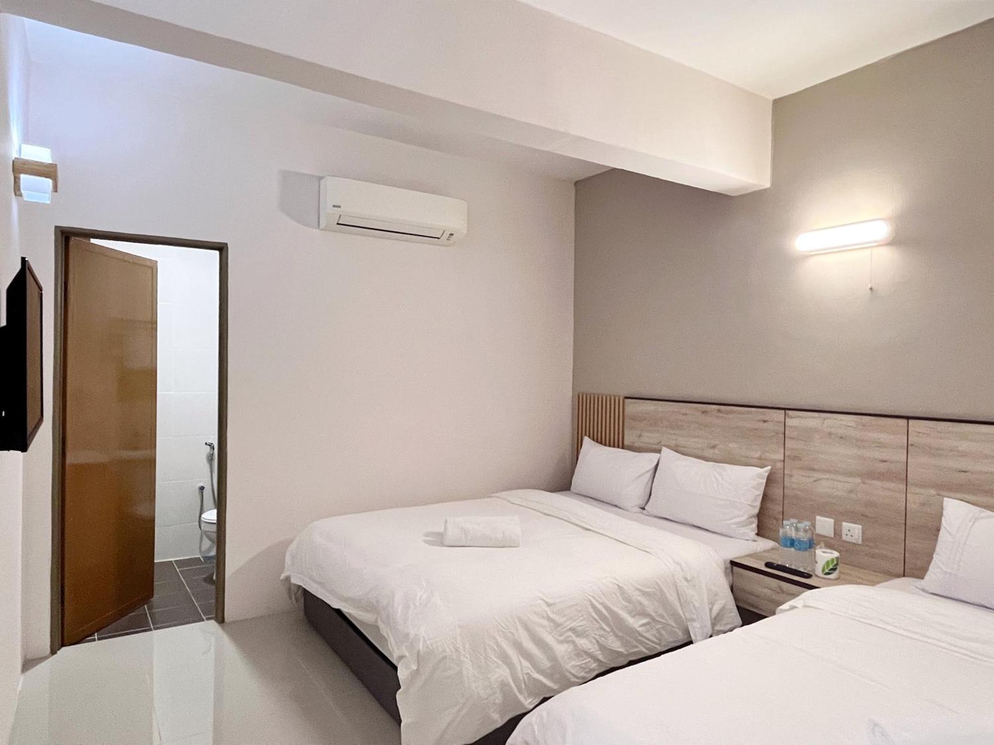 Vilana Hotel Арау Экстерьер фото