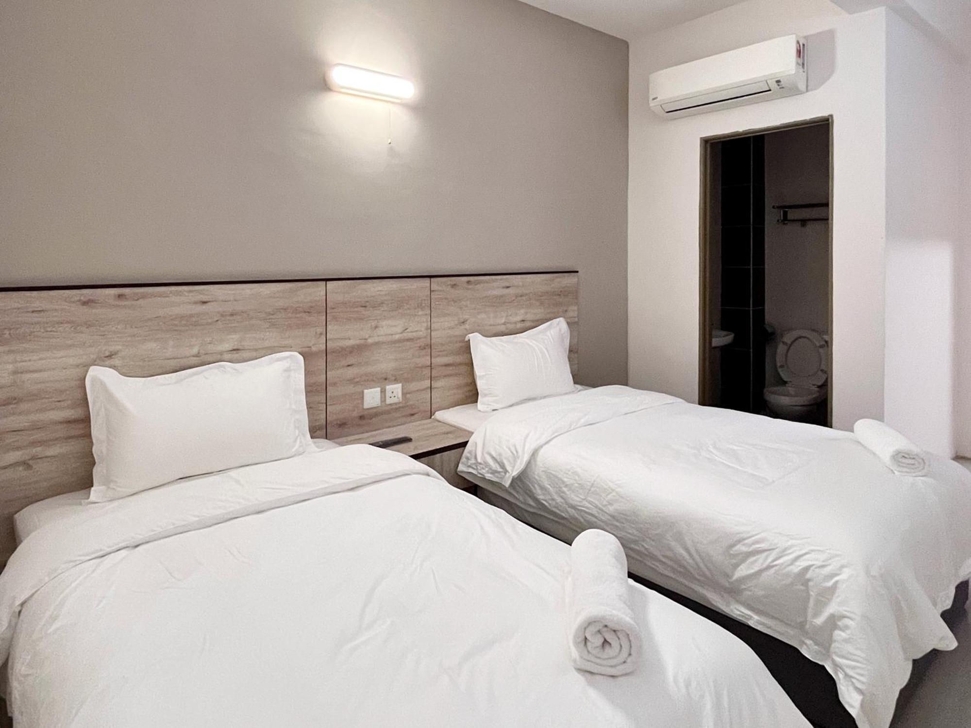 Vilana Hotel Арау Экстерьер фото